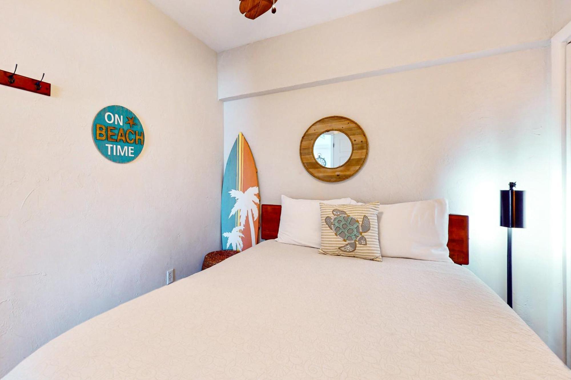 Jax Beach Oceanfront Getaway ジャクソンビル・ビーチ 部屋 写真